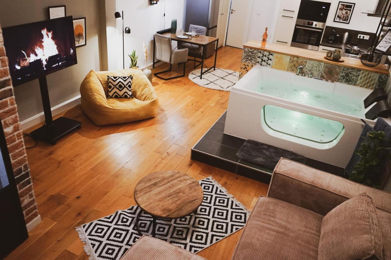 Stilvolles City-loft Mit Privatem Whirlpool